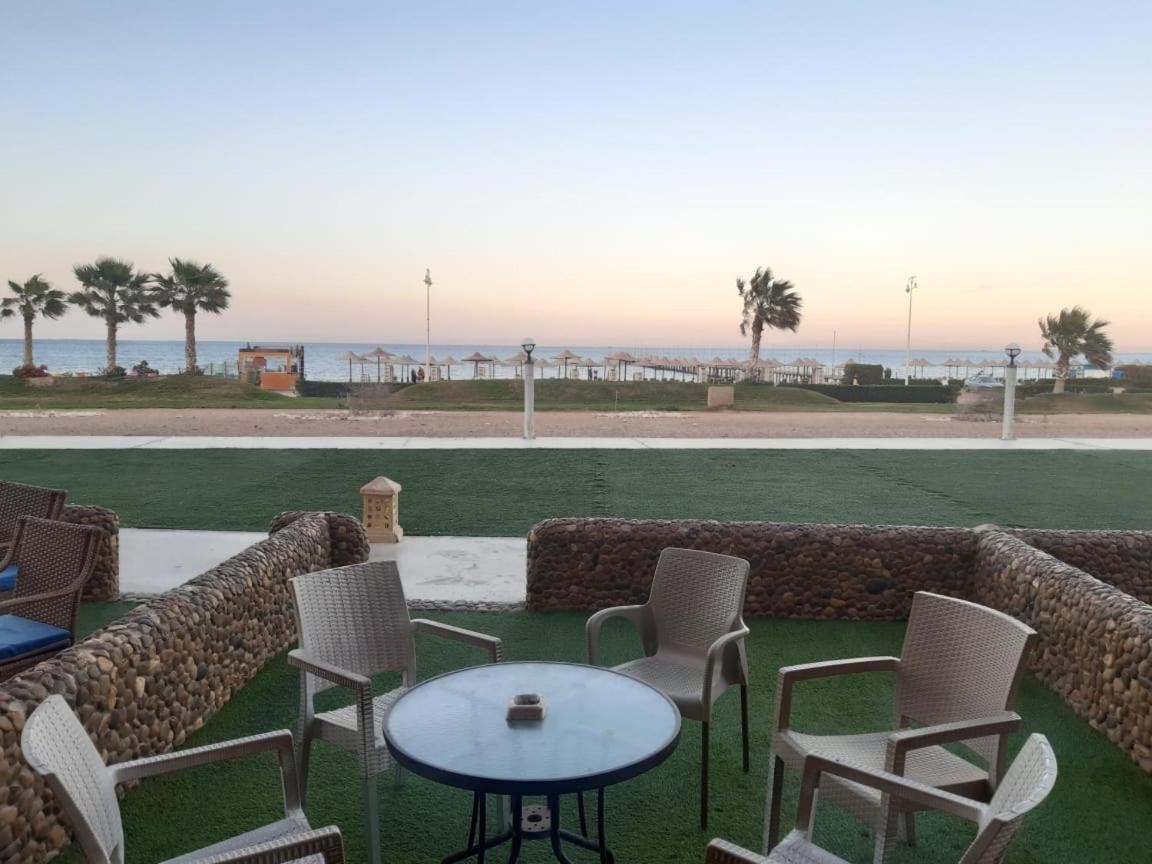 Seaview Chalets In Porto South Beach - Families Only Айн Сохна Екстериор снимка