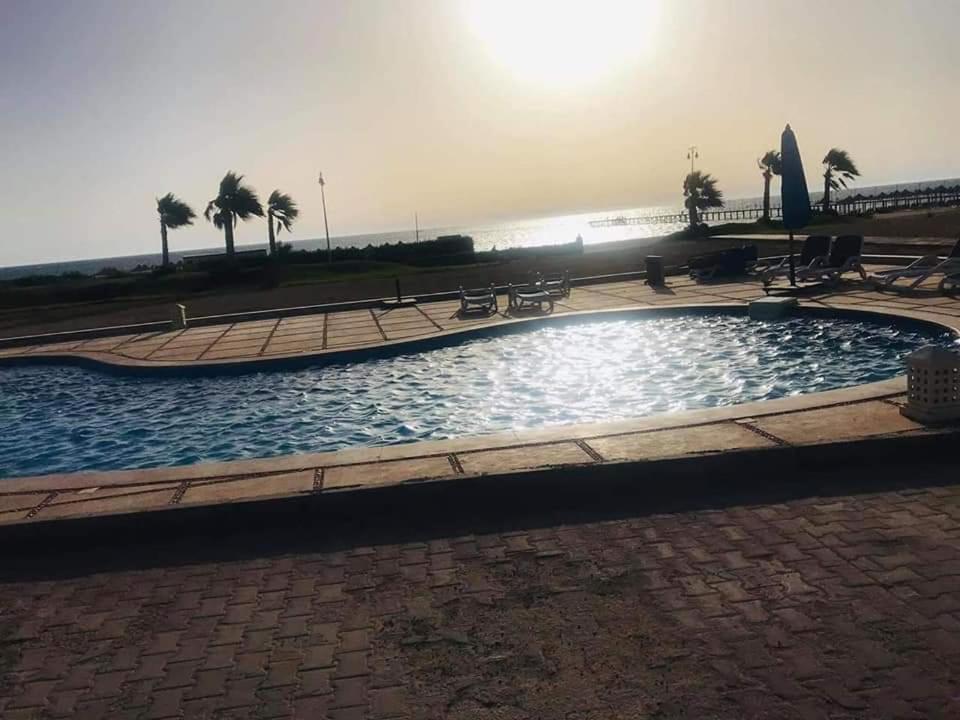 Seaview Chalets In Porto South Beach - Families Only Айн Сохна Екстериор снимка