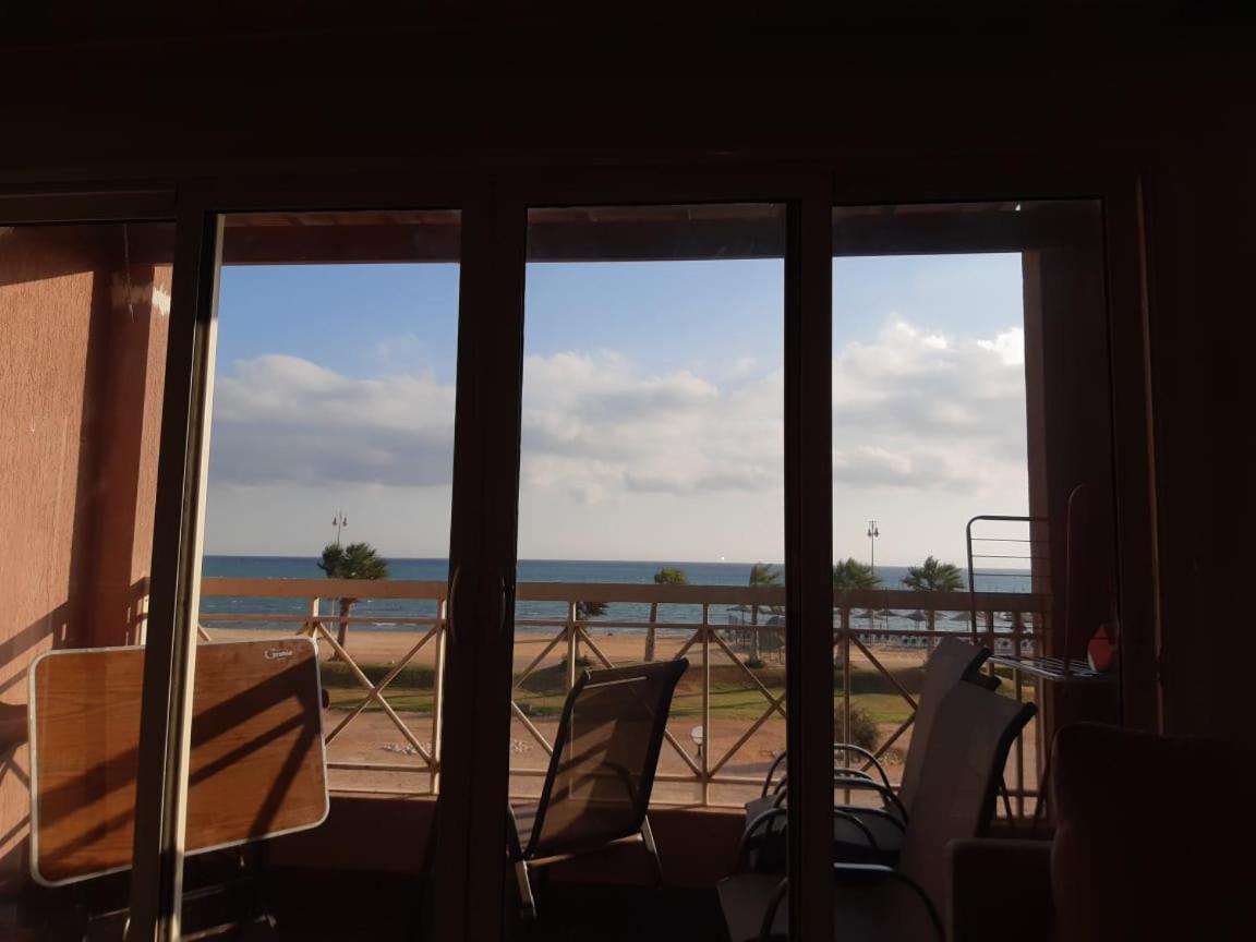 Seaview Chalets In Porto South Beach - Families Only Айн Сохна Екстериор снимка