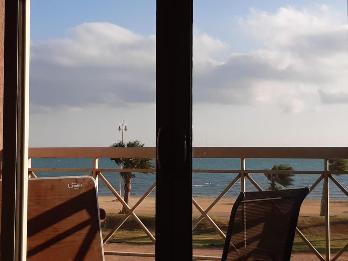 Seaview Chalets In Porto South Beach - Families Only Айн Сохна Екстериор снимка