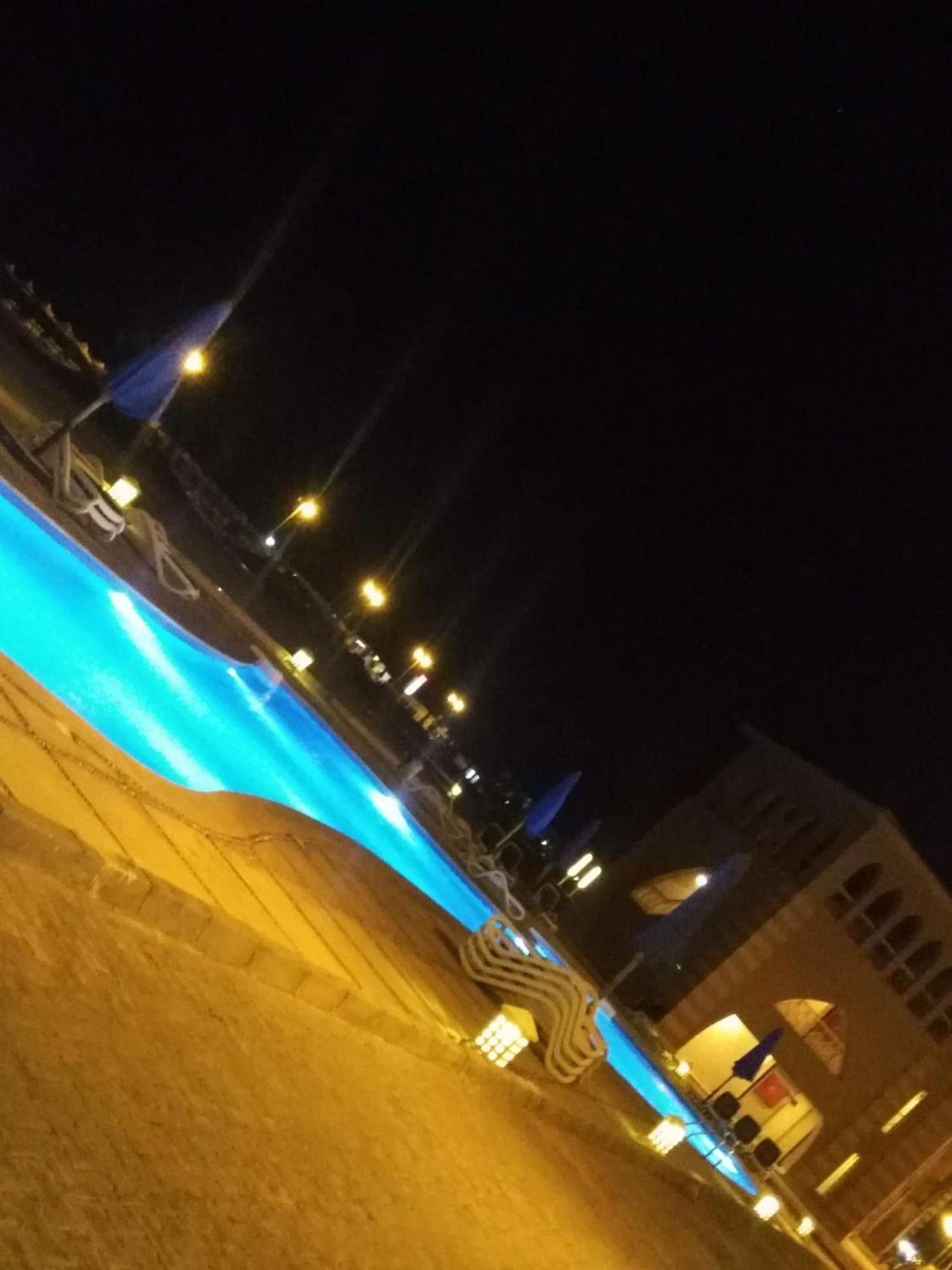 Seaview Chalets In Porto South Beach - Families Only Айн Сохна Екстериор снимка